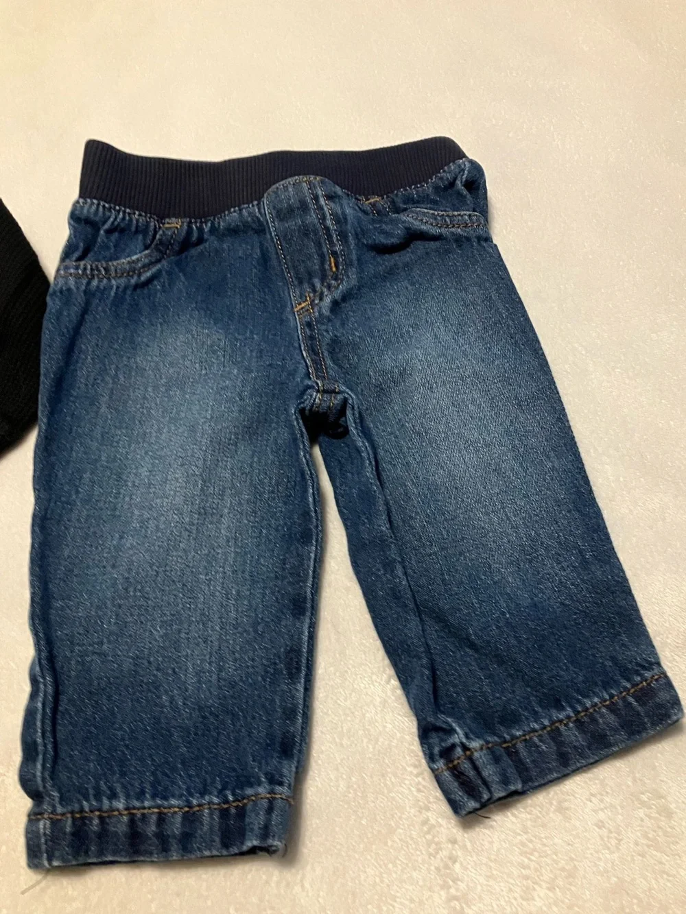 Garanimals Gray and Black Long-Sleeve Baby Bodysuit and Blue Jeans
